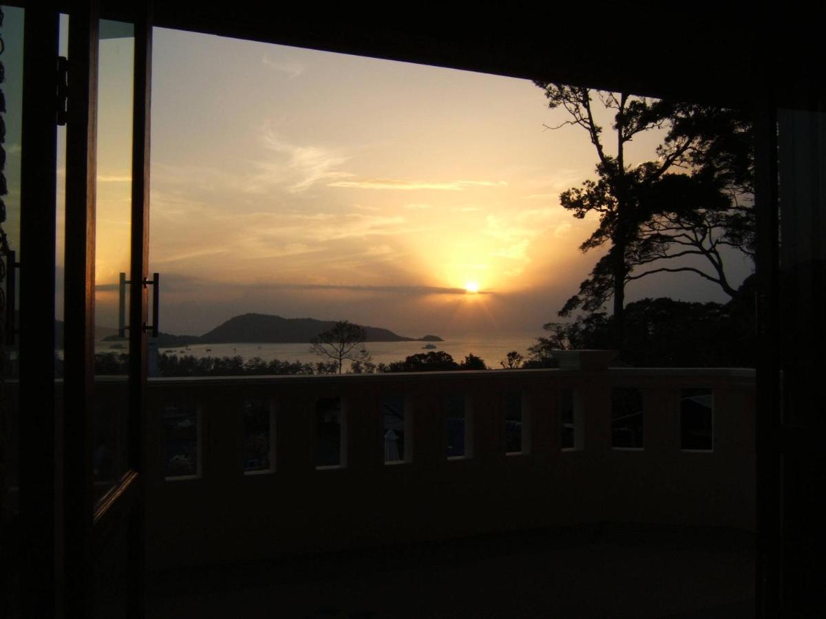 Prince Edouard Apartments & Resort Sha Extra Plus Patong Luaran gambar