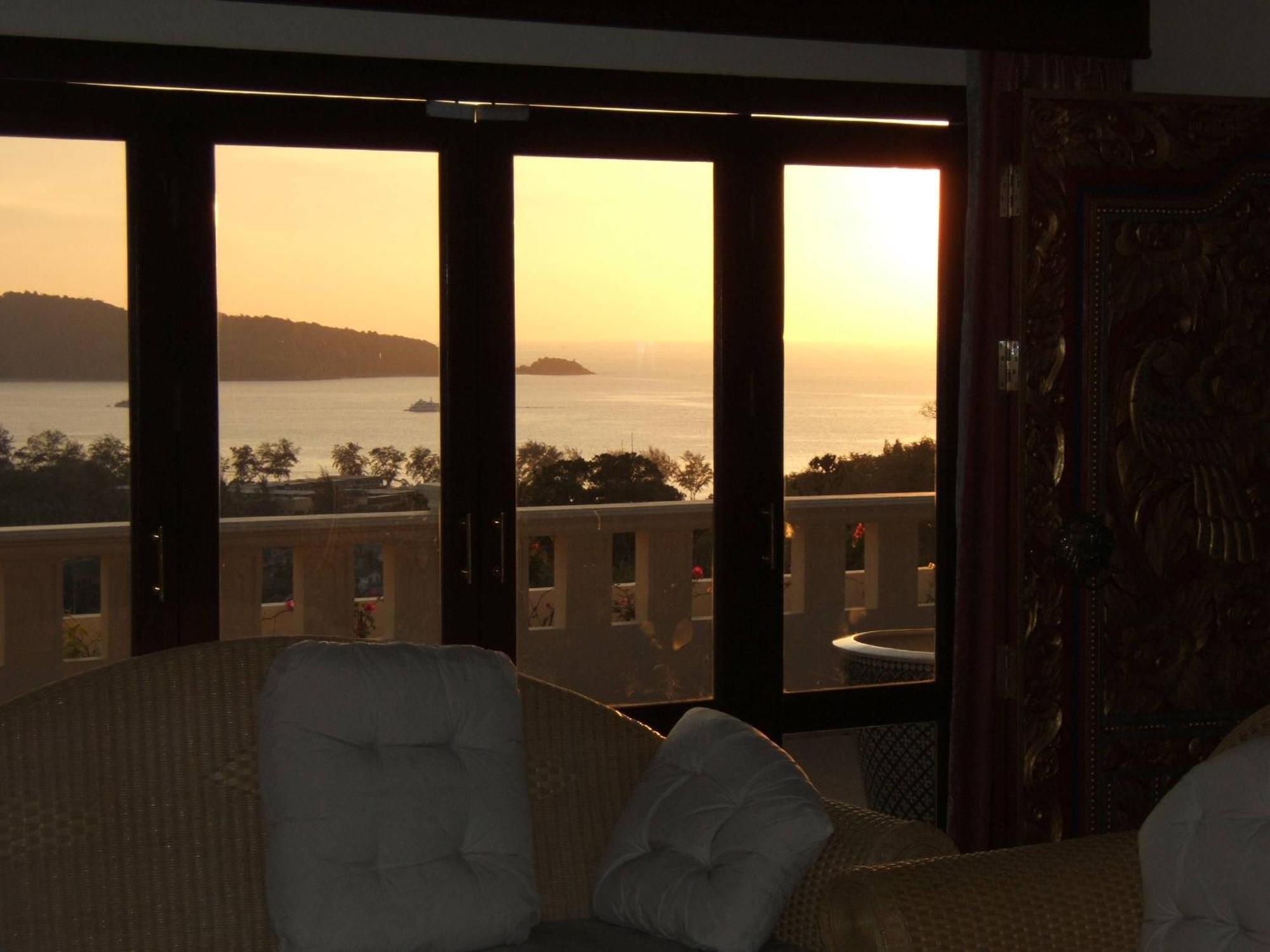 Prince Edouard Apartments & Resort Sha Extra Plus Patong Luaran gambar